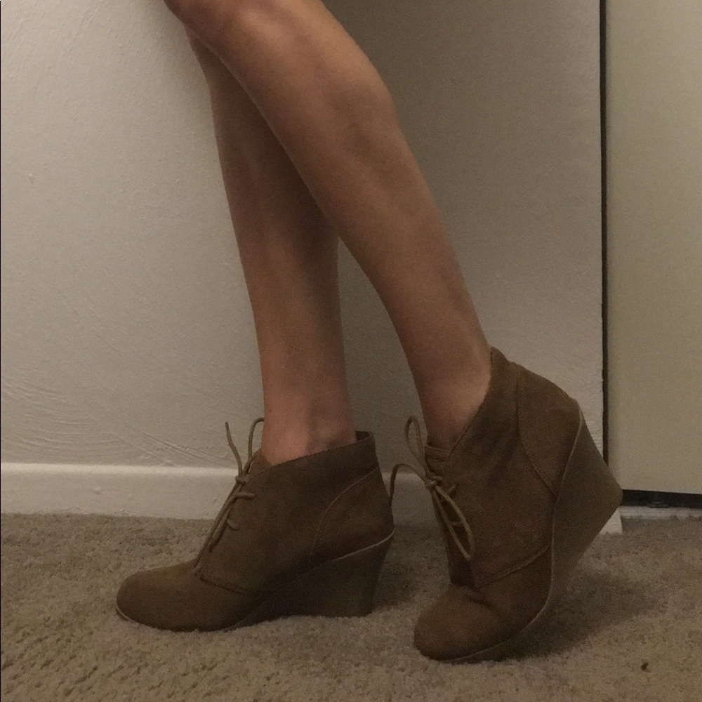 Comfortable Tan Booties
